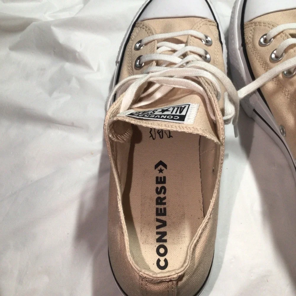 Size 9 Women's Converse All Star Lift Platform Low Coastal Dune Shoes